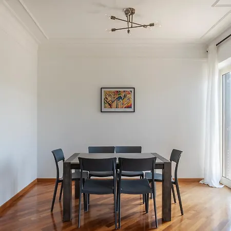 Lejlighed Guesthost - Bright In Metro San Giovanni