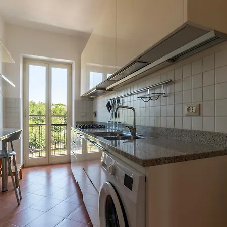 Lejlighed Guesthost - Bright In Metro San Giovanni *